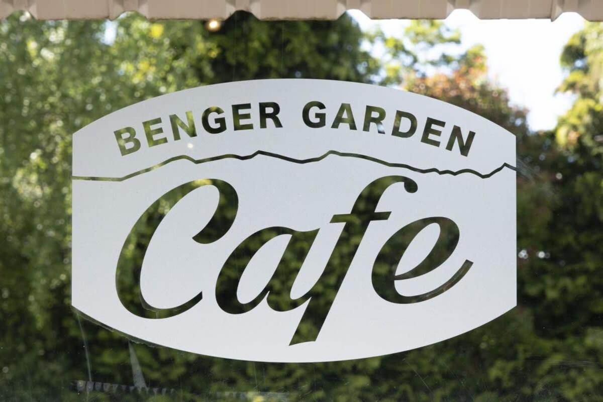 Tiny Away Benger Garden 2 By Tiny Away Villa Millers Flat Екстериор снимка
