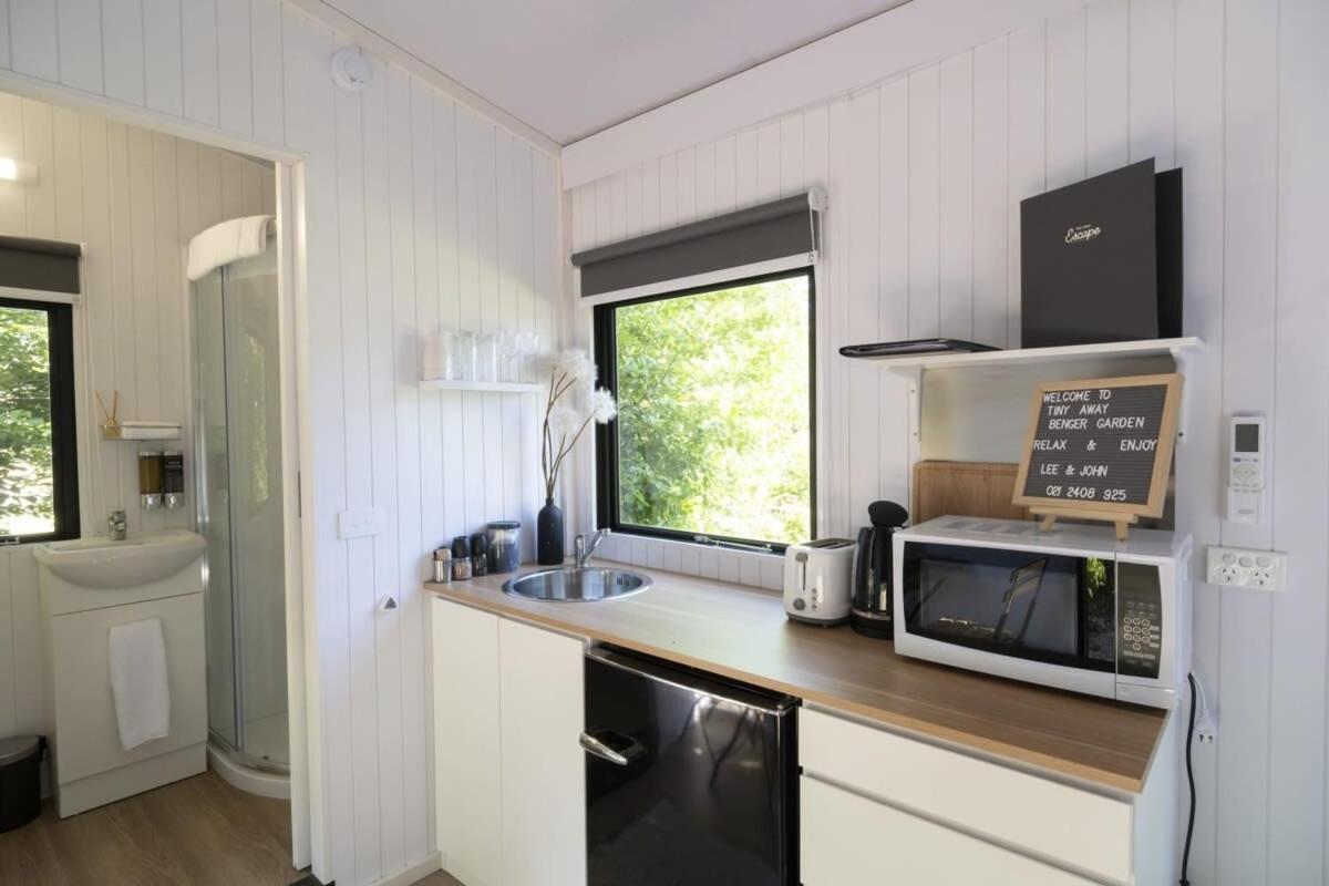 Tiny Away Benger Garden 2 By Tiny Away Villa Millers Flat Екстериор снимка