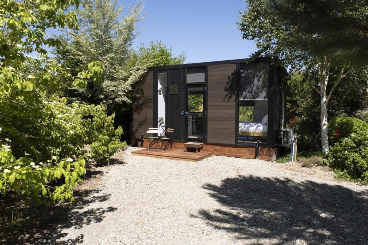 Tiny Away Benger Garden 2 By Tiny Away Villa Millers Flat Екстериор снимка