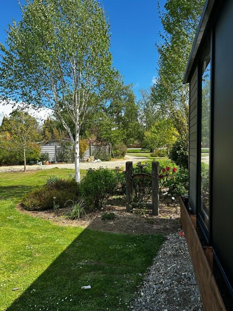 Tiny Away Benger Garden 2 By Tiny Away Villa Millers Flat Екстериор снимка