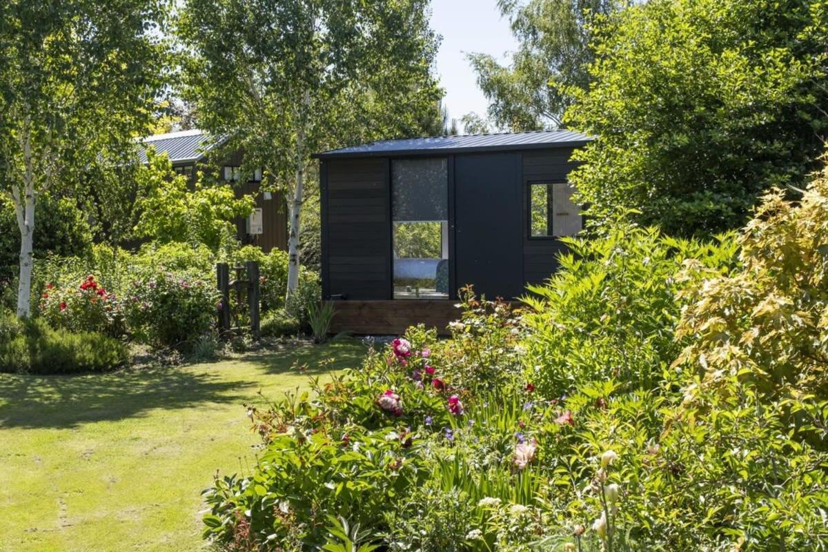 Tiny Away Benger Garden 2 By Tiny Away Villa Millers Flat Екстериор снимка